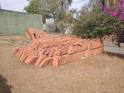 Telhas usadas Portuguesas Santorini 4000 unidades